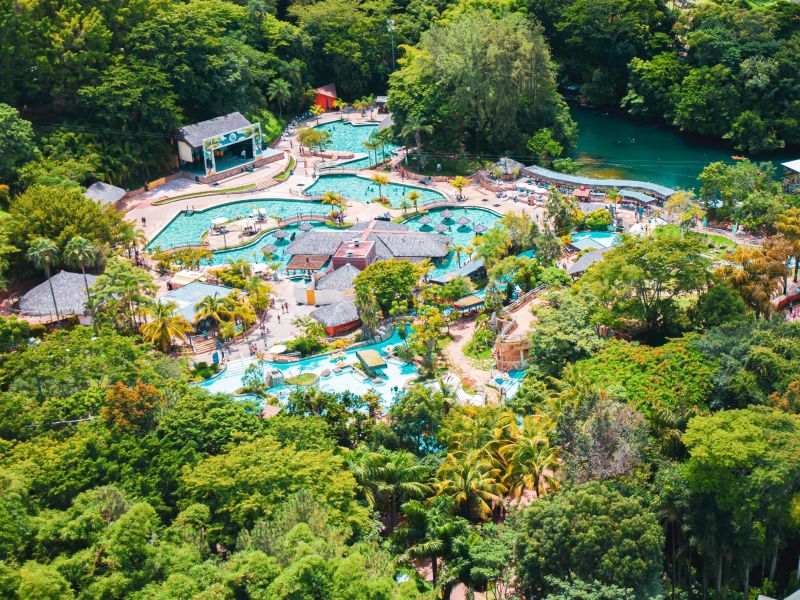 vista aérea do complexo de hoteis do Rio Quente