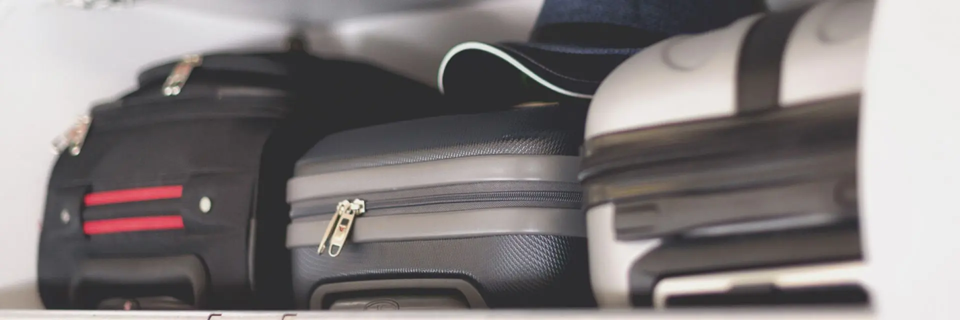 o que não é permitido levar na bagagem de mão